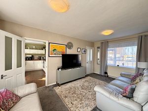 Photo 7- click for photo gallery